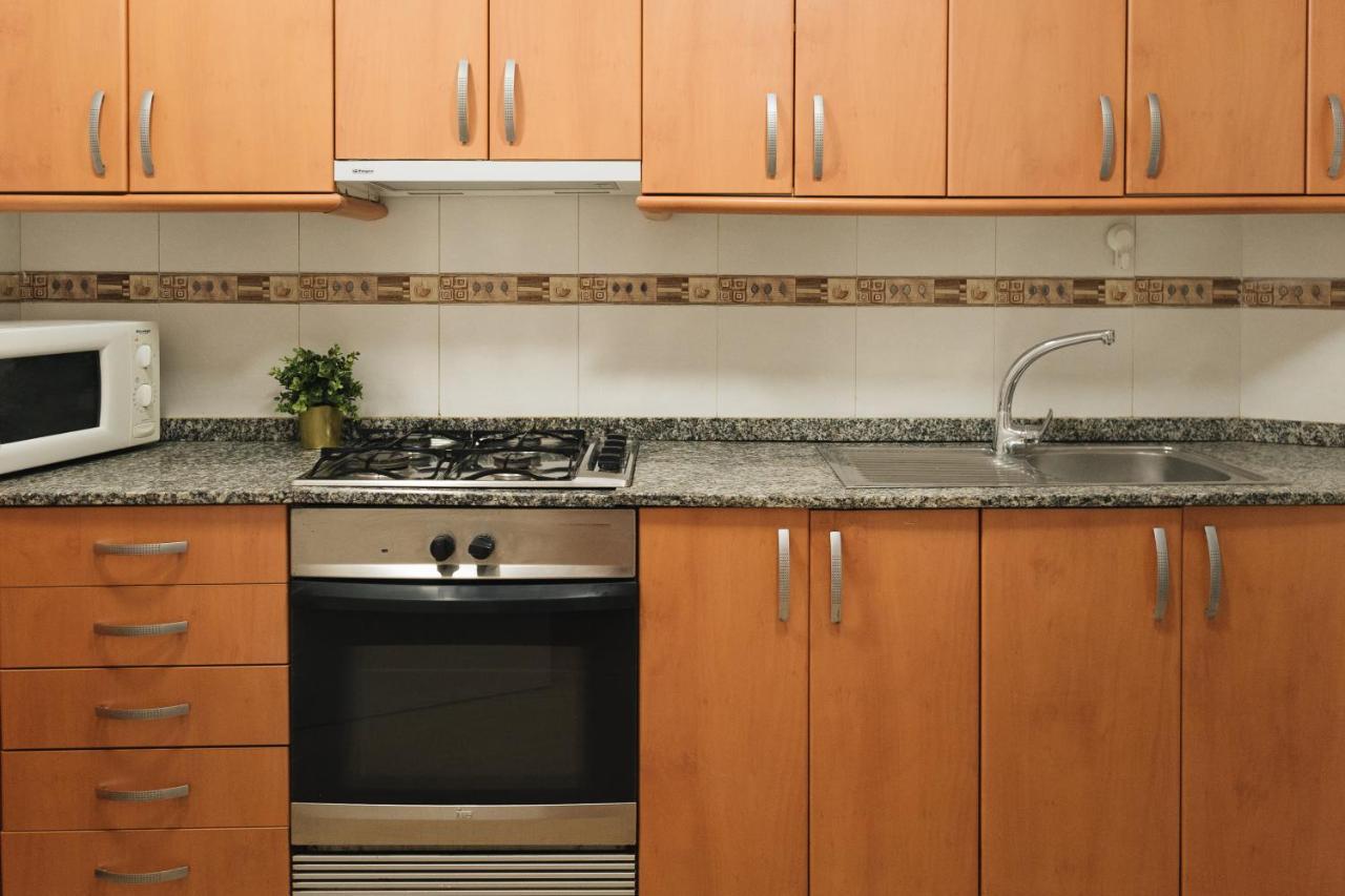 ברצלונה Sunny And Modern Apartment Ideal For Groups מראה חיצוני תמונה