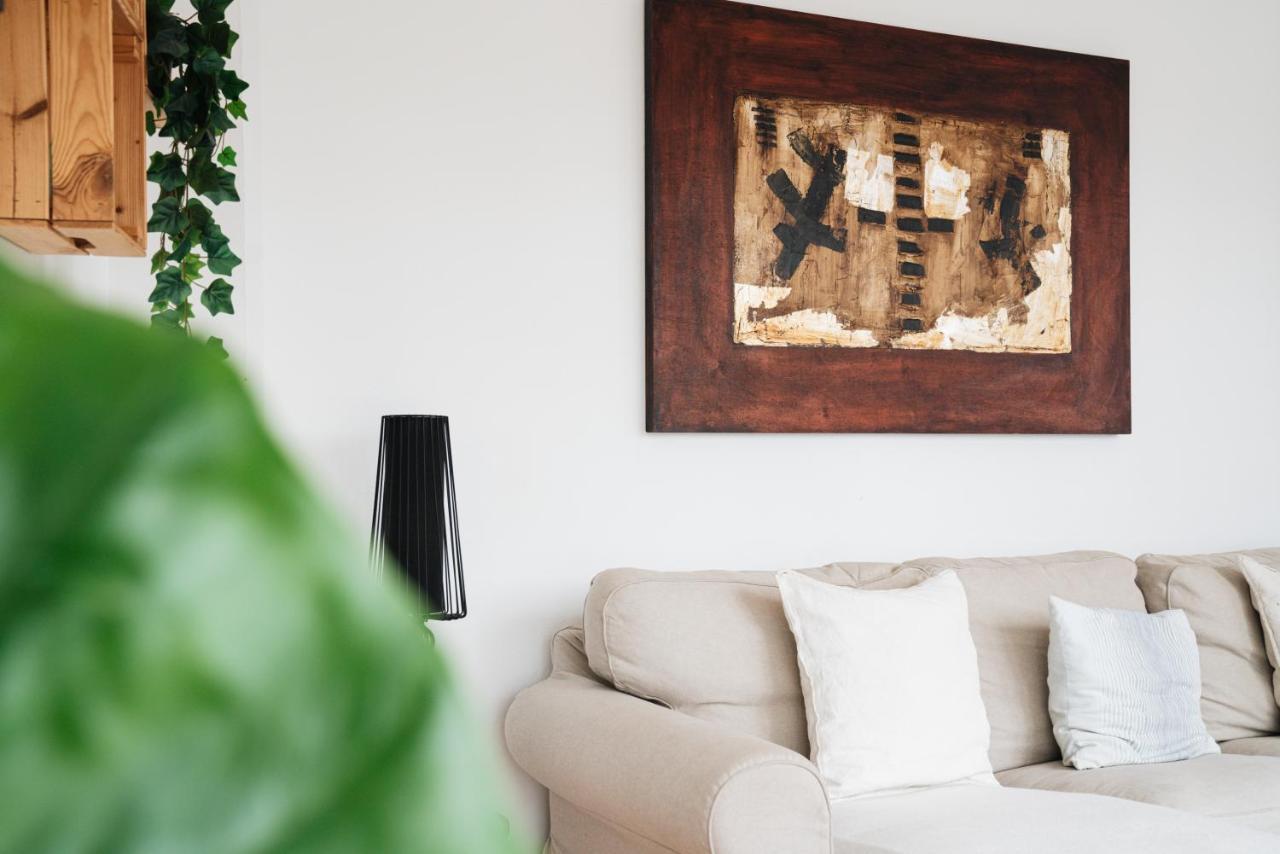 ברצלונה Sunny And Modern Apartment Ideal For Groups מראה חיצוני תמונה